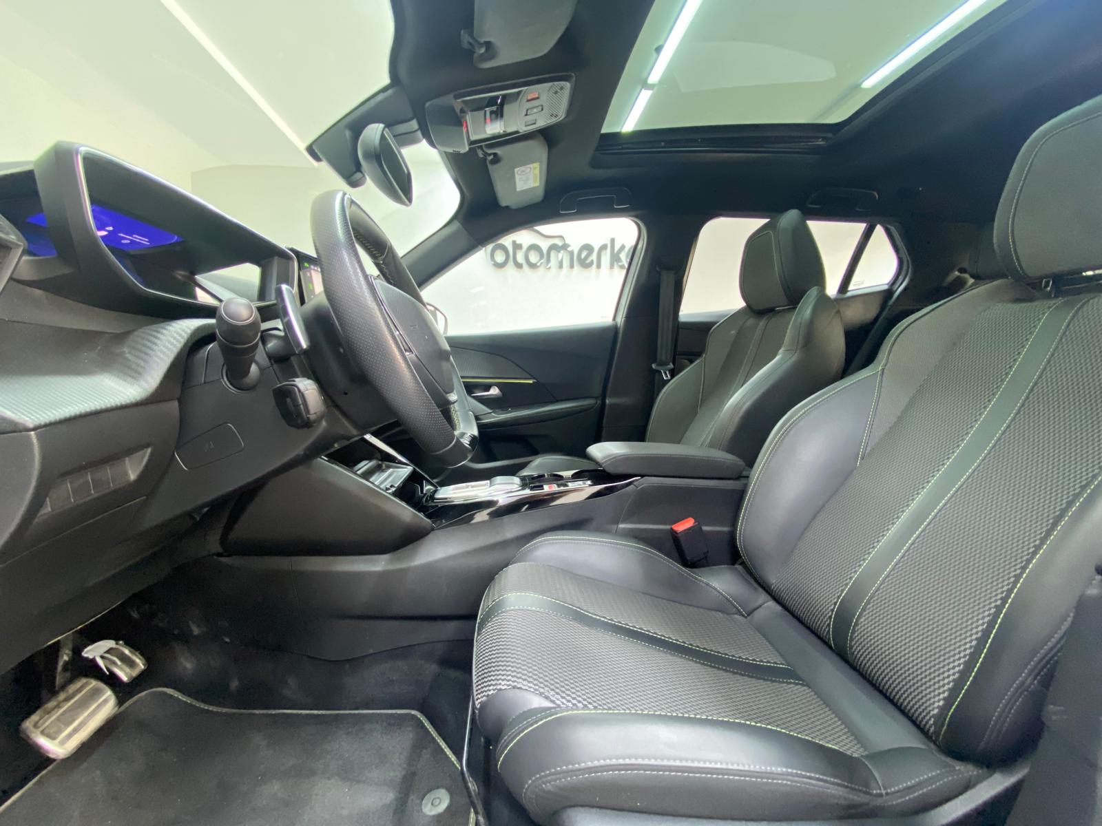 PEUGEOT 2008 23